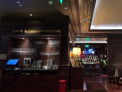 -Wolfgang’s Steakhouse 沃夫冈牛排馆(上海白玉兰广场店)