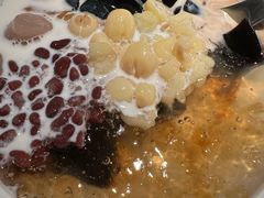 -RUXU入续糖水铺与包(卓悦中心店)
