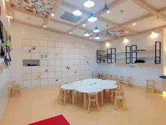 -美国谷斯妈妈早教中心 (陆家嘴店)