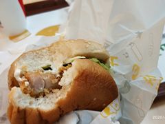-华莱士炸鸡汉堡(重庆邮电大学店)