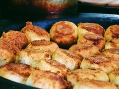 咖喱牛肉生煎包-牛煎里牛肉煎包淮南牛肉汤(广东路店)