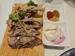 -德元兰州纯汤牛肉面(龙阳路店)