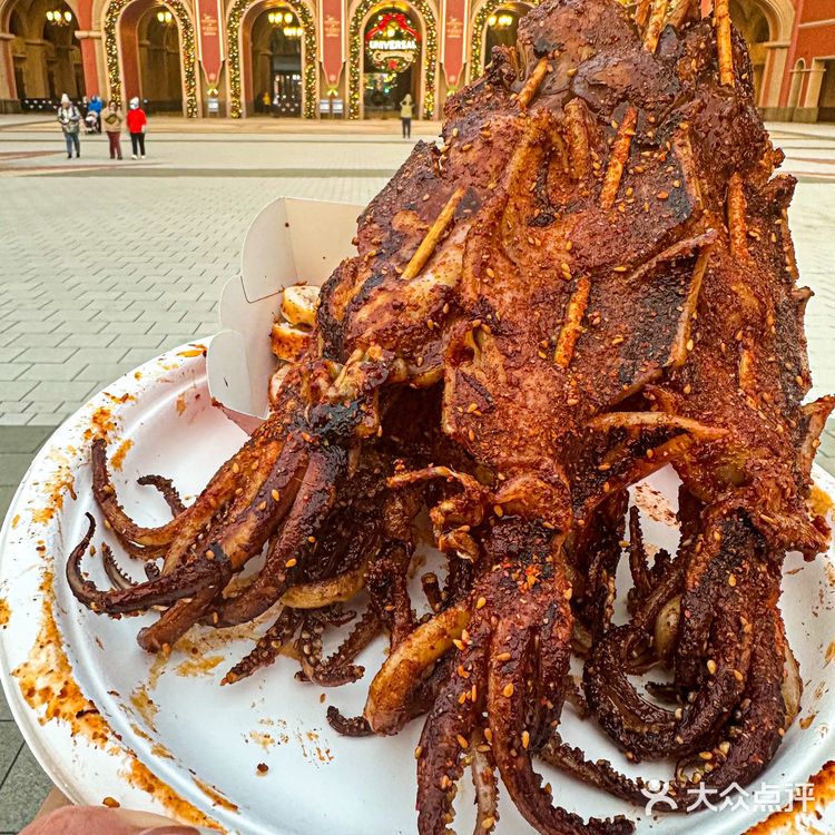 谁说景区没有好吃的？热气腾腾的大鱿鱼不要错过