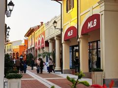 -佛罗伦萨小镇广佛名品奥特莱斯(疏港路店)