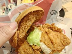 -肯德基(丰管路店)