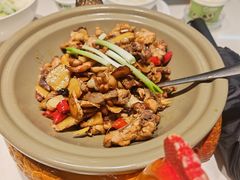 -绿草地·湘菜(7mall店)