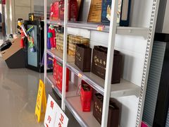 -甘南服务区-停车场