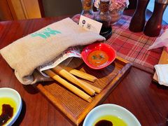 -杭州西子湖四季酒店-WL BISTRO西湖餐厅(灵隐路店)