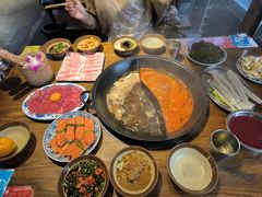 -萍姐火锅·公路夜市(武汉首店)