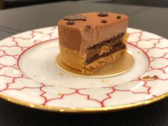 -Salon de The de Joel Robuchon(外滩18号店)
