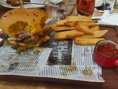 -LO CALCOW卡路力轻食主义餐厅(陆家嘴店)