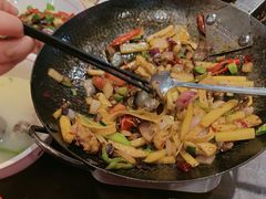 -富正毅三下锅(体育馆店)