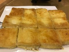 -香巴拉云南餐厅(华莱坞店)