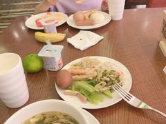 -上海松江假日酒店