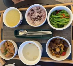 -巍阁高端月子中心(新世界店)