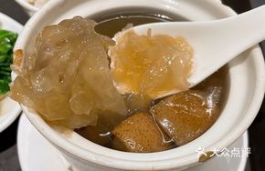 Silver Ear Fungus, Pear, and Pork Lung Stew