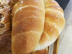 -Dough&Joe团憩(瑞虹天地月亮湾店)