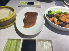 -鸭王烤鸭店(三里河店)