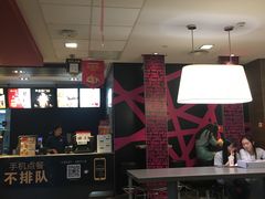 大堂-麦当劳(龙湖时代天街店)