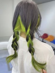 -ON STAR SALON