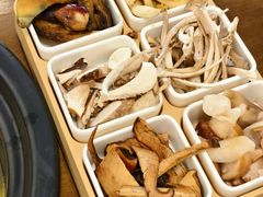 -菌乡缘·野生菌蒸汽鱼火锅(江边夜市店)