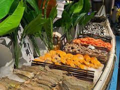 -领鲜活海鲜榴莲自助火锅(东门店)