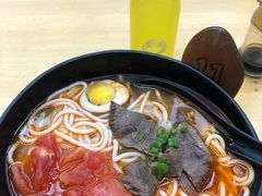 -三千粉牛肉米粉(来客茂店)