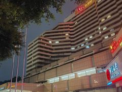 -广东大厦酒店(广州北京路步行街纪念堂地铁站店)