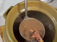 -明本湛江鸡•海鲜小厨(陈家祠店)