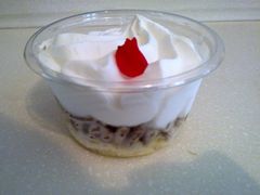 栗子蛋糕-红宝石·鲜奶小方·海派西点房(南丹店)
