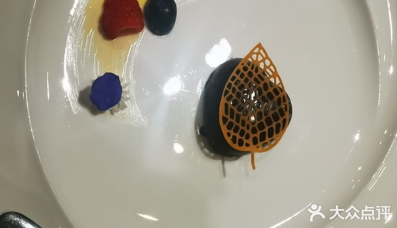 打卡梅地亚西餐厅