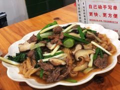 干炒牛河-南记食粥坊·宵夜大排档(莲花总店)