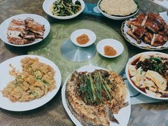 -岩保农家乐