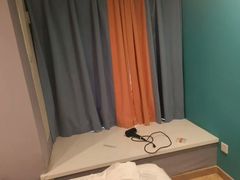 -乐嗨公寓(苏州火车站店)