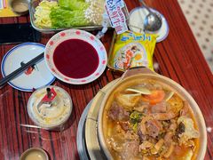 -沙胆彪炭炉牛杂煲(上海日月光广场店)