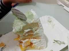 -鹿里烘焙LulyBaking(东二环泰禾广场店)