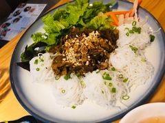 河内烤肉捞檬-越美小馆·越南料理(曲江店)