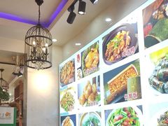-梁姐啤酒鱼(兴坪古镇店)