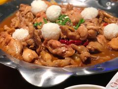 最爱吃的软糯糯的鸡爪-胖哥俩肉蟹煲(虹口龙之梦店)