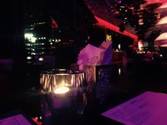 -OZONE 顶楼酒吧(香港丽思卡尔顿酒店)
