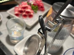 -尚尚仙·酸汤猪手·猪肚鸡火锅(华联万柳购物中心店)