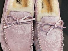 -爱革·洗衣改衣·洗鞋修鞋·洗包修包·奢侈品护理(宝地广场店)