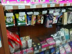 -全家便利店(东直门店)