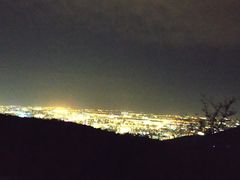 -鬼笑石后山停车场