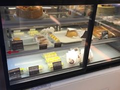 面包甜点陈列柜-花园饼屋·吐司蛋糕面包(星海店)