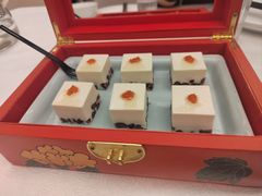 -品海楼·大连海胆锅贴馆(东港店)