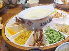 -怪噜范·老贵阳街头名小吃(鸿通城店)