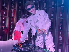 -海底捞火锅(珠影星光城夜宵主题店)