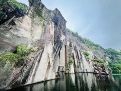 -绍兴东湖风景区