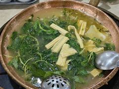 -朝伟清真铜瓢牛肉馆(三十年老·店)